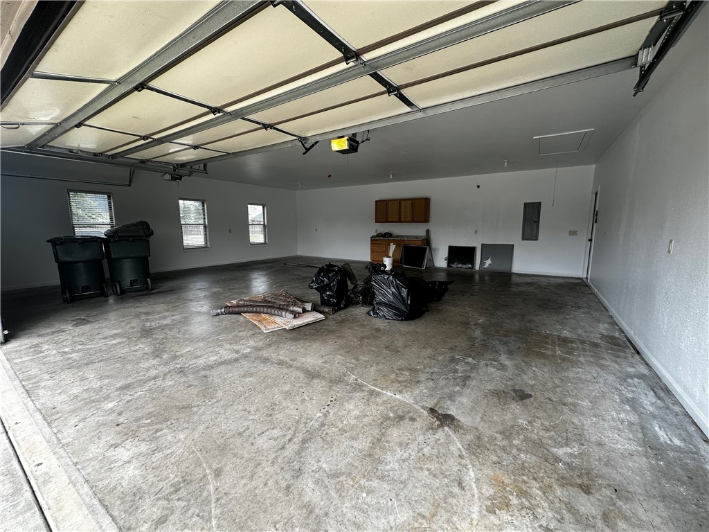Cross Keys Sub Ph I - Residential Lease