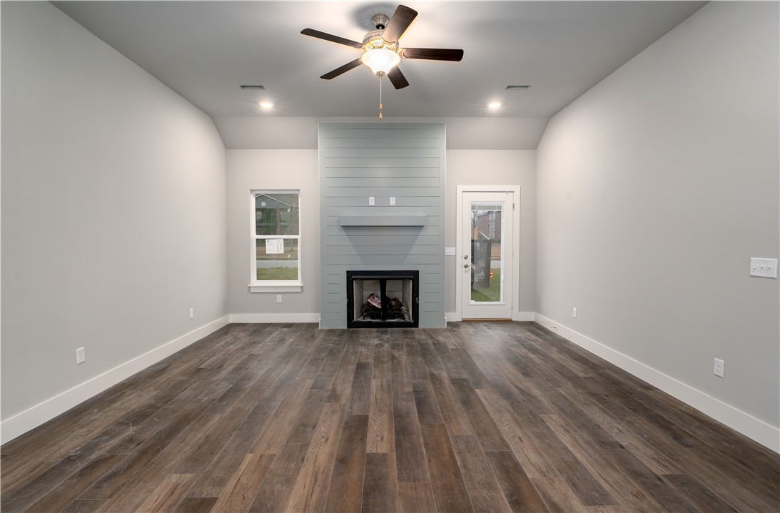 Rollers Ridge Sub Rogers - Residential