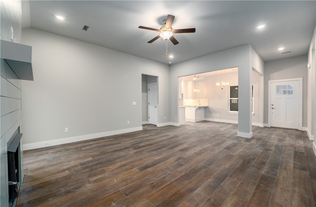 Rollers Ridge Sub Rogers - Residential