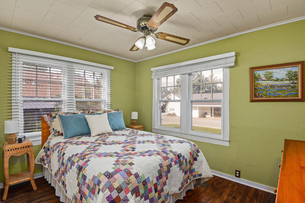 Eagle Hts - Residential