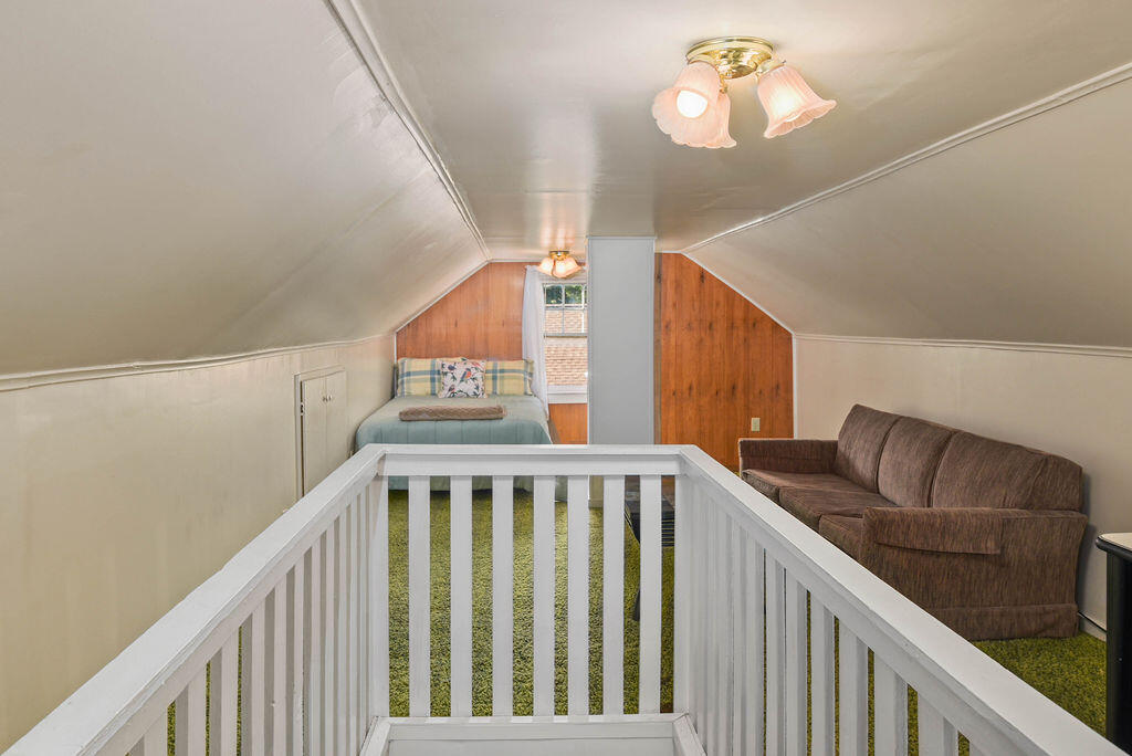 Eagle Hts - Residential