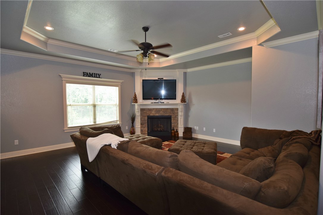 Willowbrook Farms Sub Ph 1 - Residential