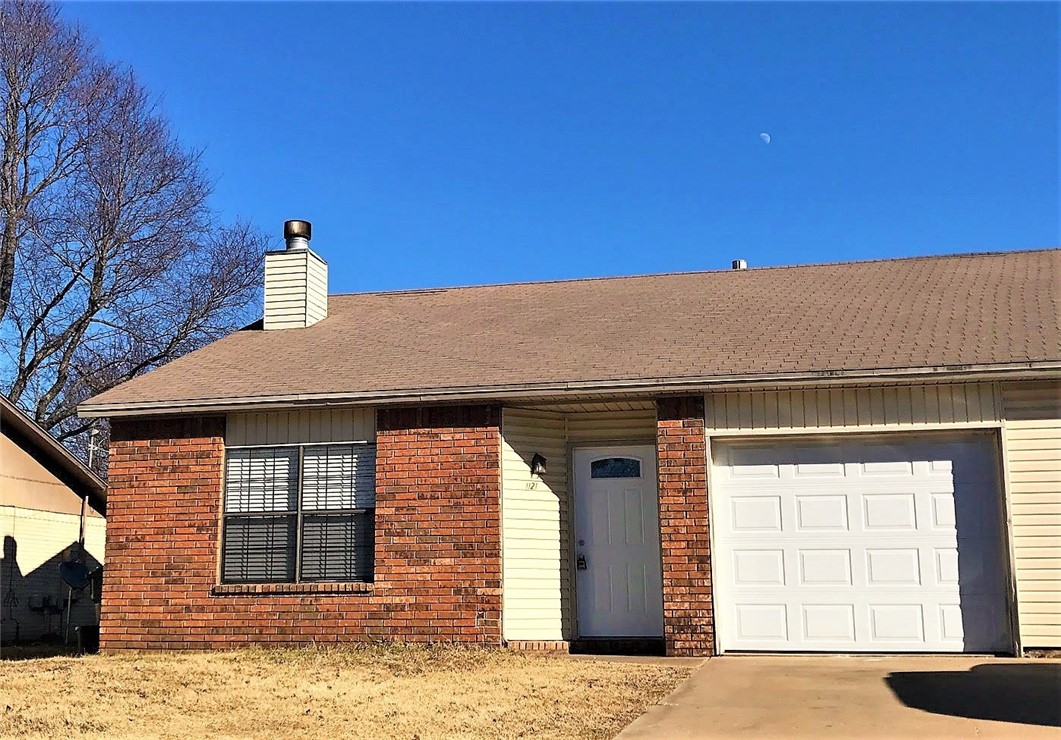 Oak Hill III Ph 1 Rogers - Residential Lease