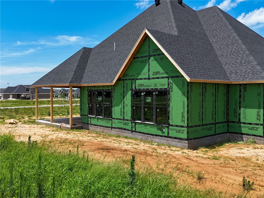 County Line Square - Residential