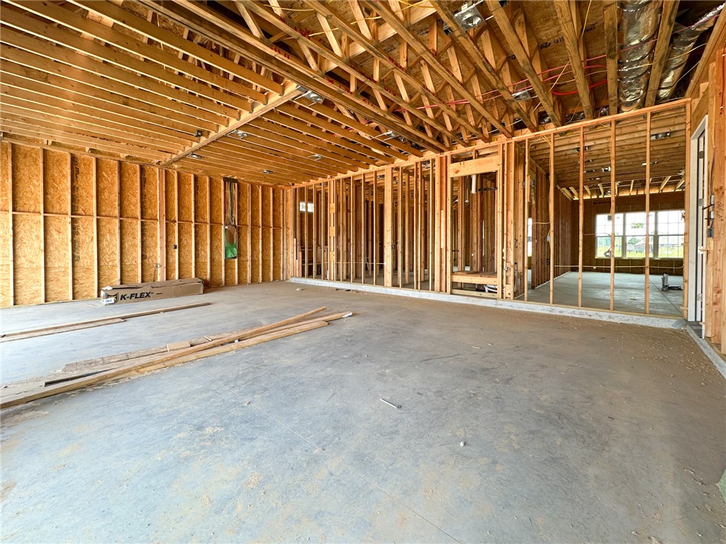 County Line Square - Residential