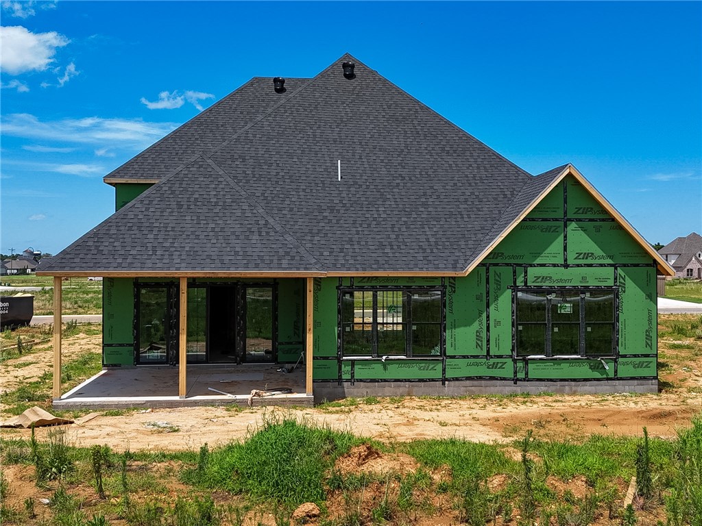 County Line Square - Residential