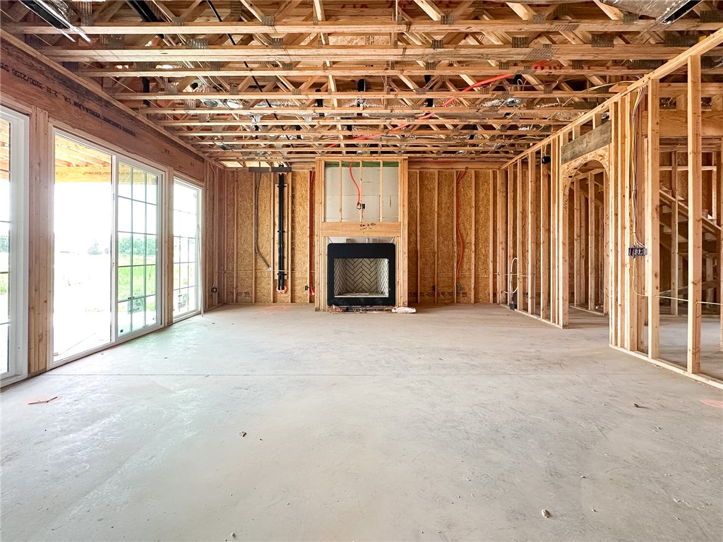 County Line Square - Residential