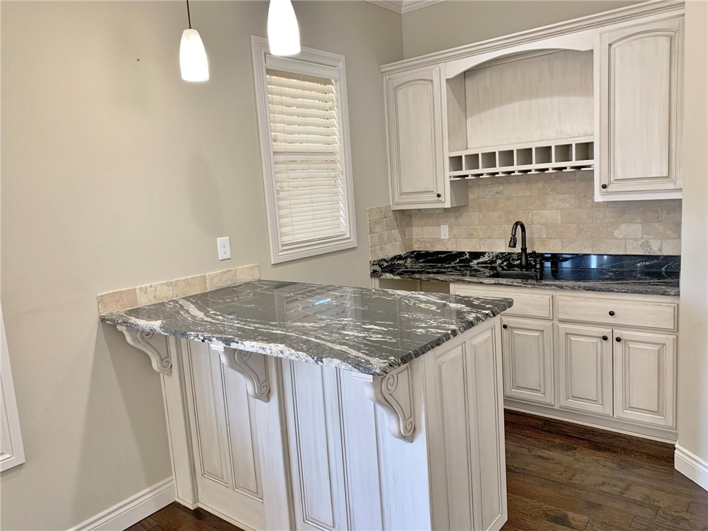 Glenbrook Sub Bentonville - Residential Lease