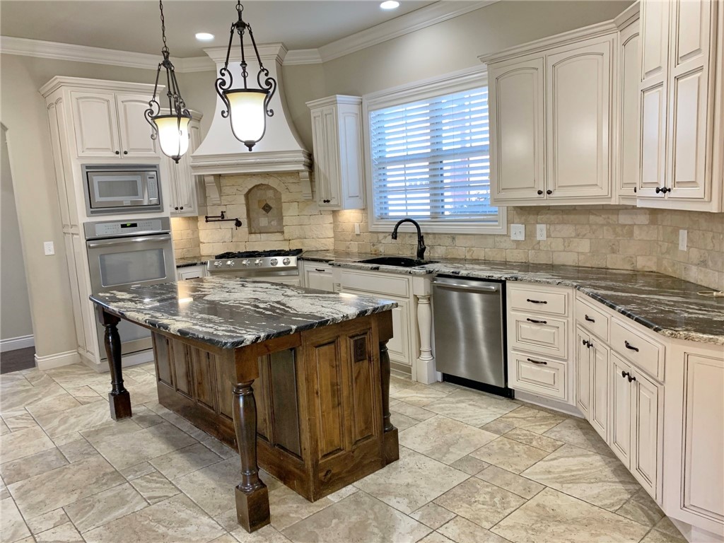Glenbrook Sub Bentonville - Residential Lease