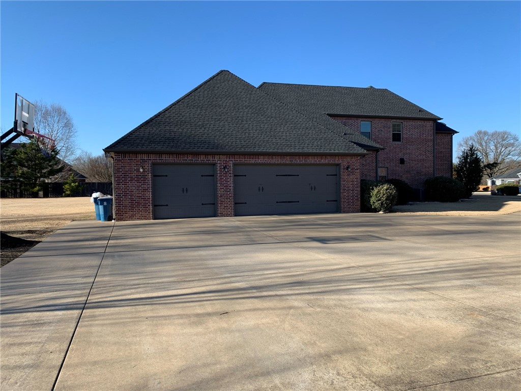 Glenbrook Sub Bentonville - Residential Lease