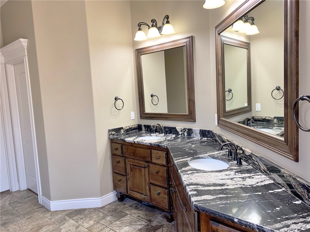 Glenbrook Sub Bentonville - Residential Lease