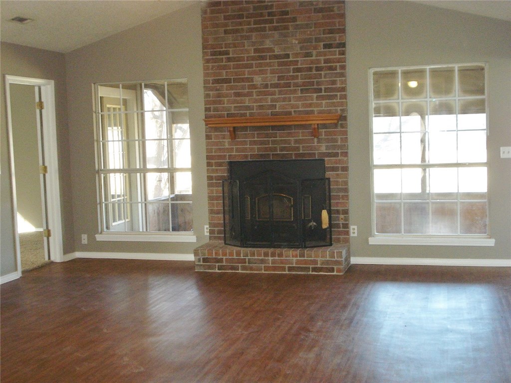 Walnut Heights Add - Residential Lease