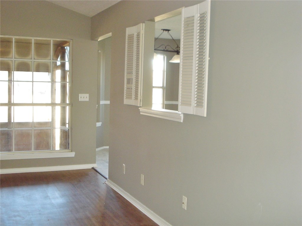 Walnut Heights Add - Residential Lease