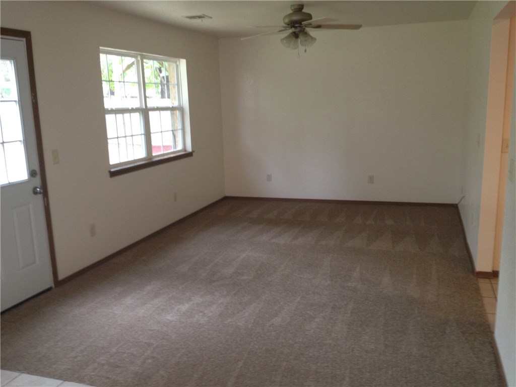 R L Hayes Sub Rogers - Residential Lease