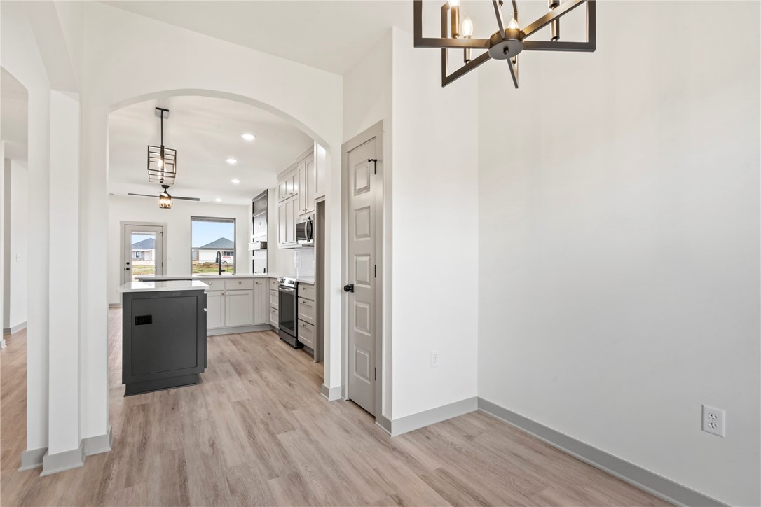 CROWDER AVENUE SUB PH 1 - Residential