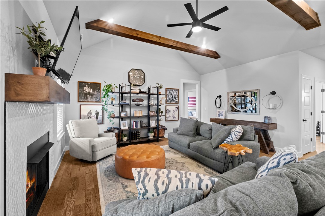 Hazelton Heights Ph 1 Pea Ridge - Residential