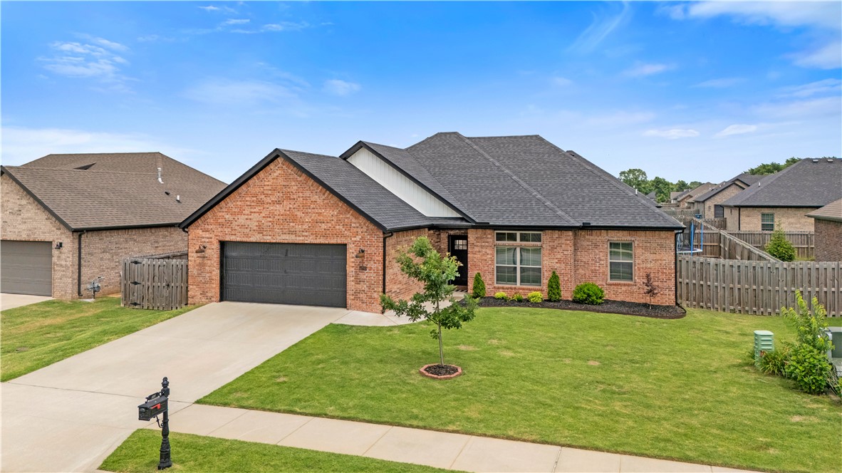 Hazelton Heights Ph 1 Pea Ridge - Residential