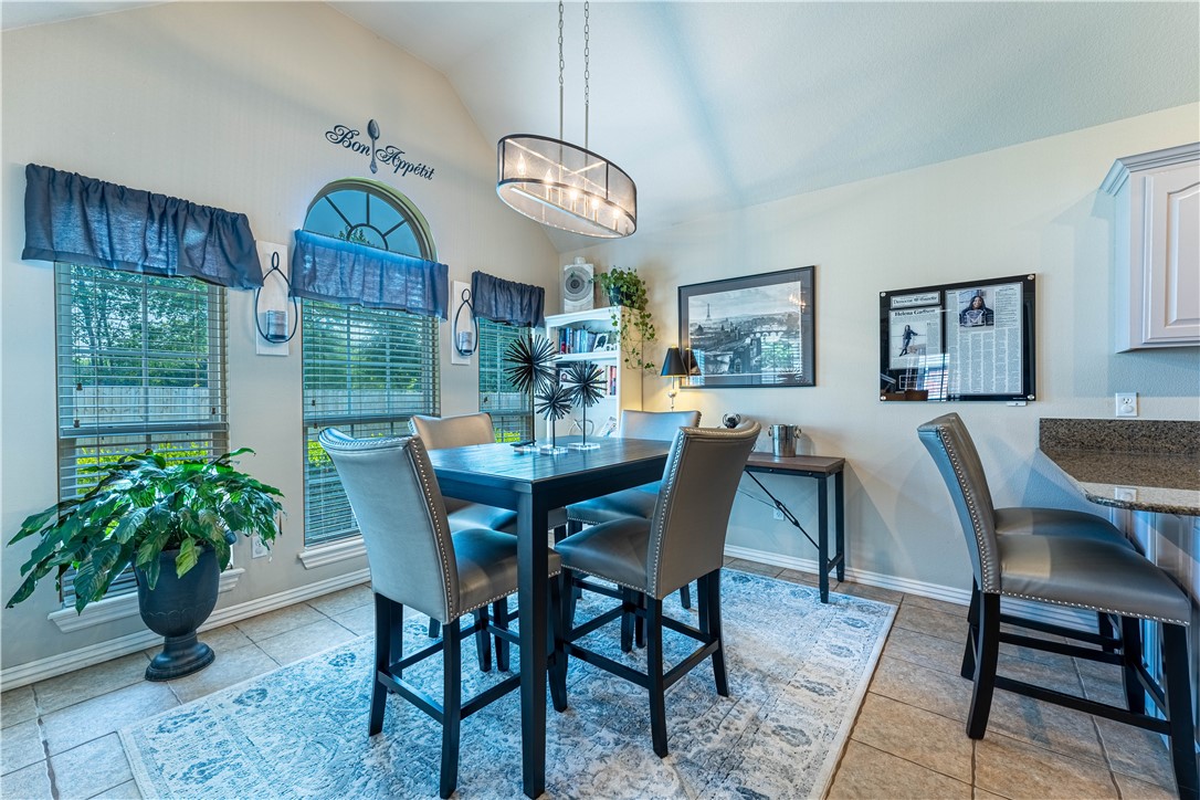 Ravenwood Sub. - Residential Lease