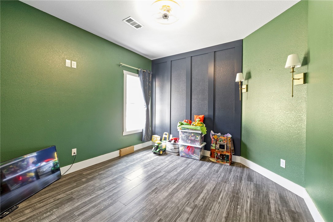 Wood Hills Estates ll - Residential