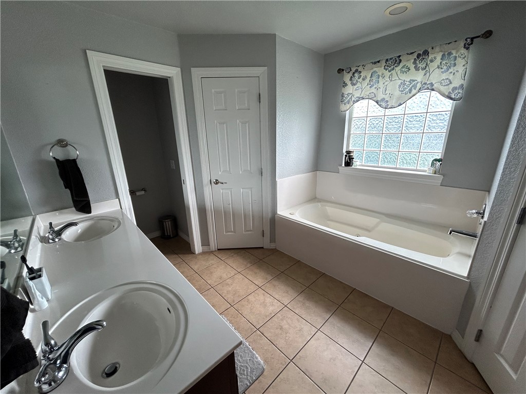 Summer Meadows Ph Ii Lowell - Residential Lease