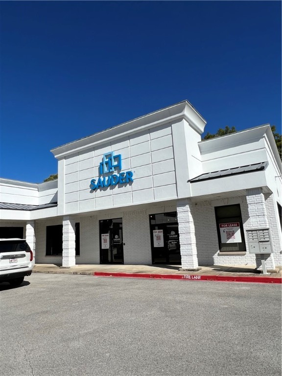 Non-MLS Lease