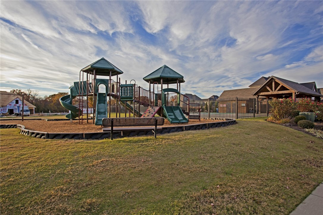 White Oak Trails - Residential
