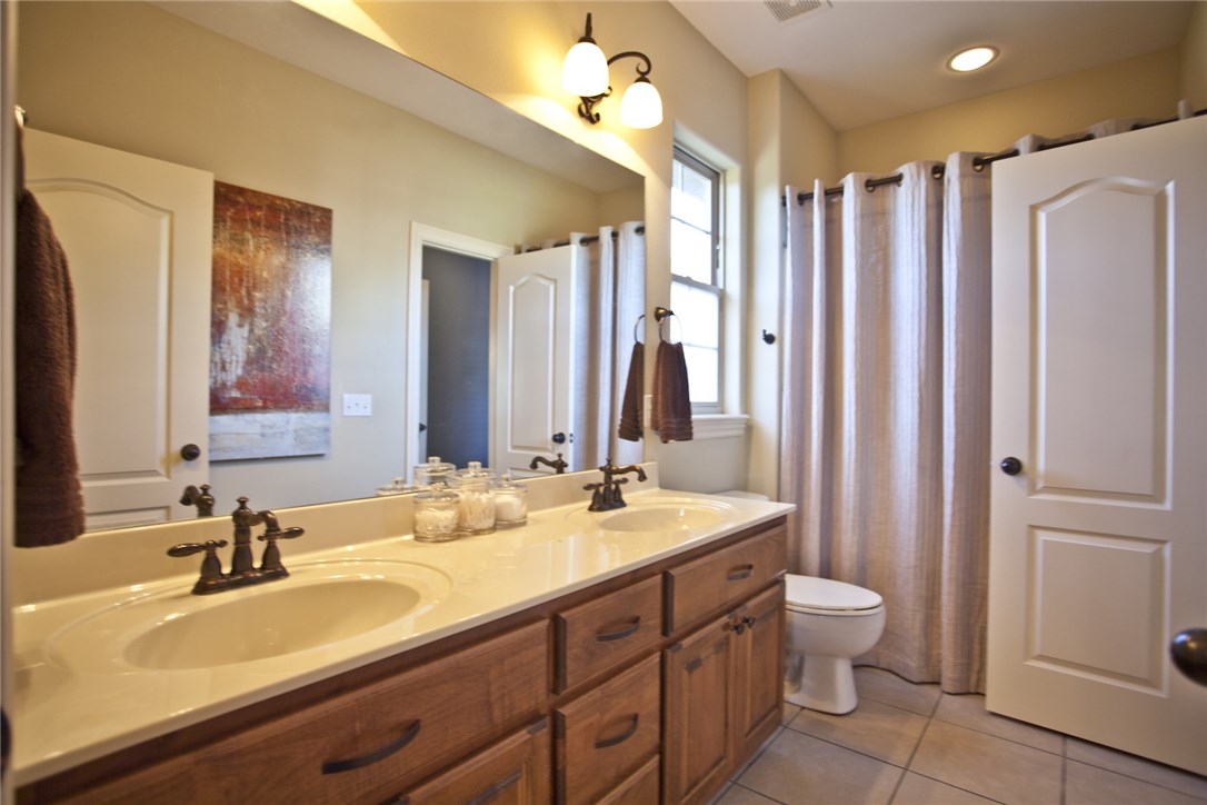 White Oak Trails - Residential