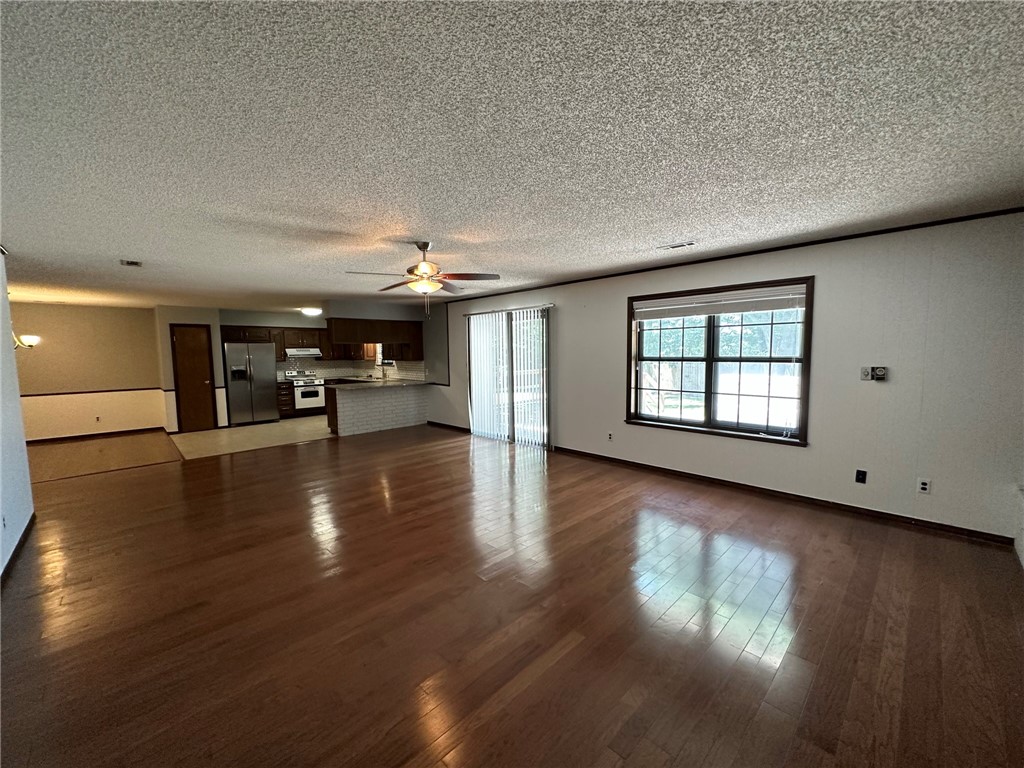 0 - Residential Lease