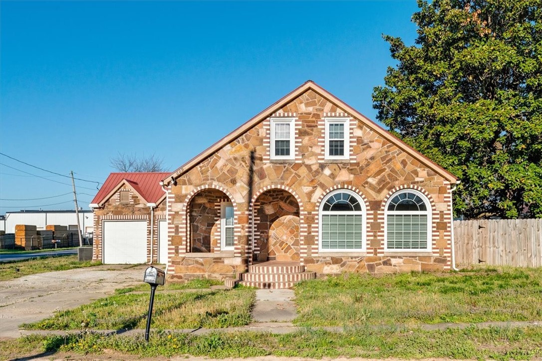 Lincoln Outlots - Residential