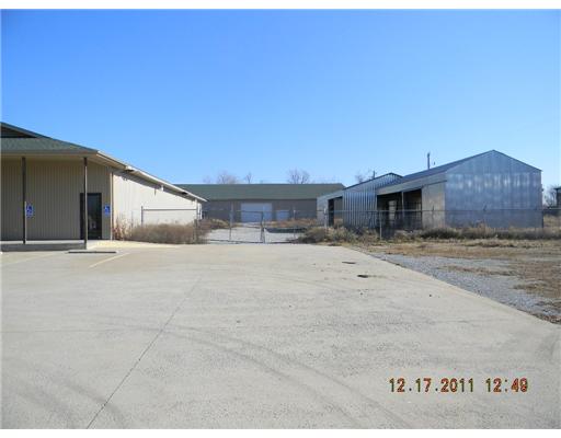 11-20-33-Gravette - Commercial Sale