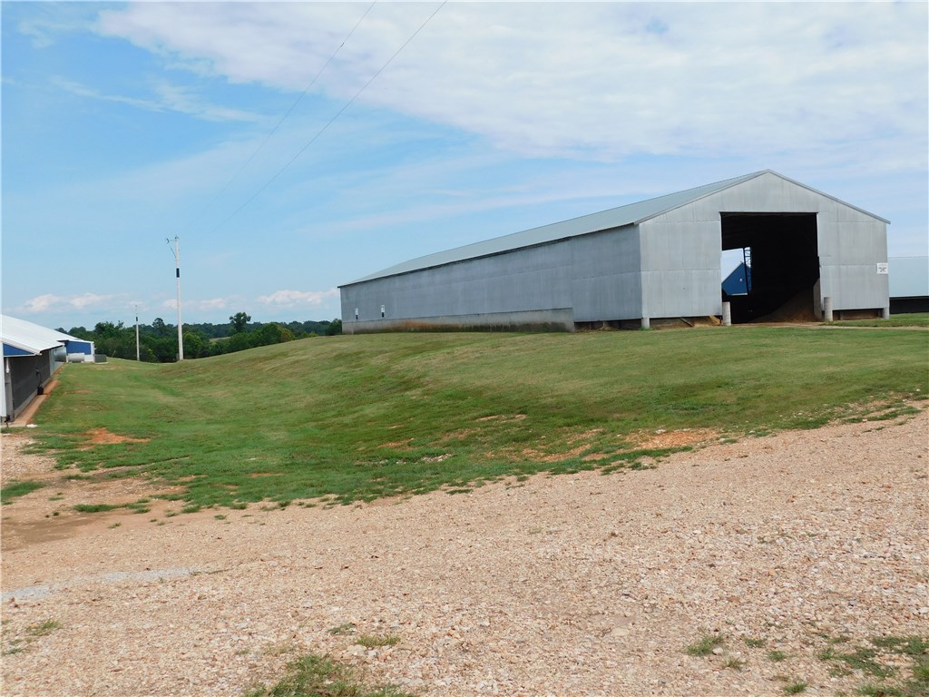 . - Farm