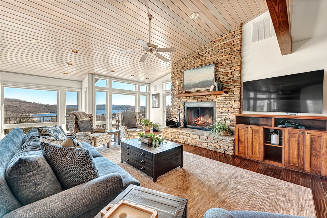 Del Lago Estates - Residential