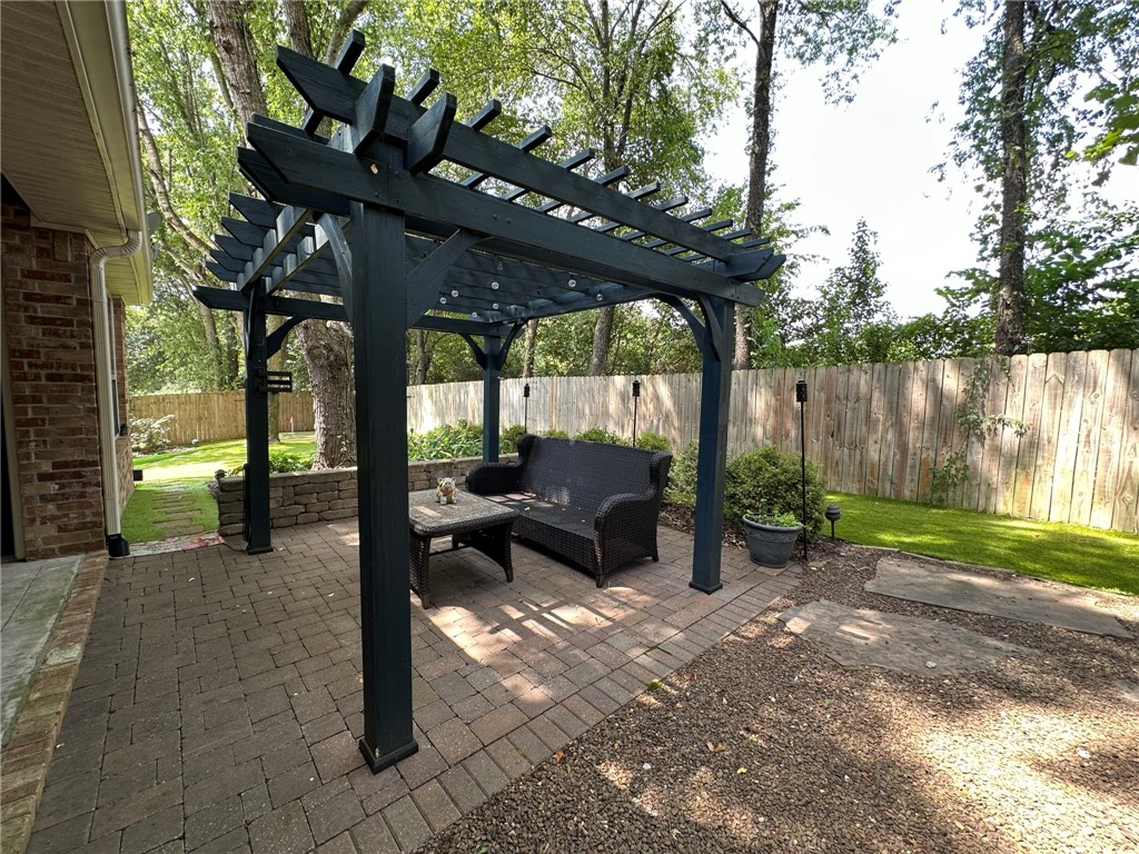 Oaklawn Place - Residential Lease