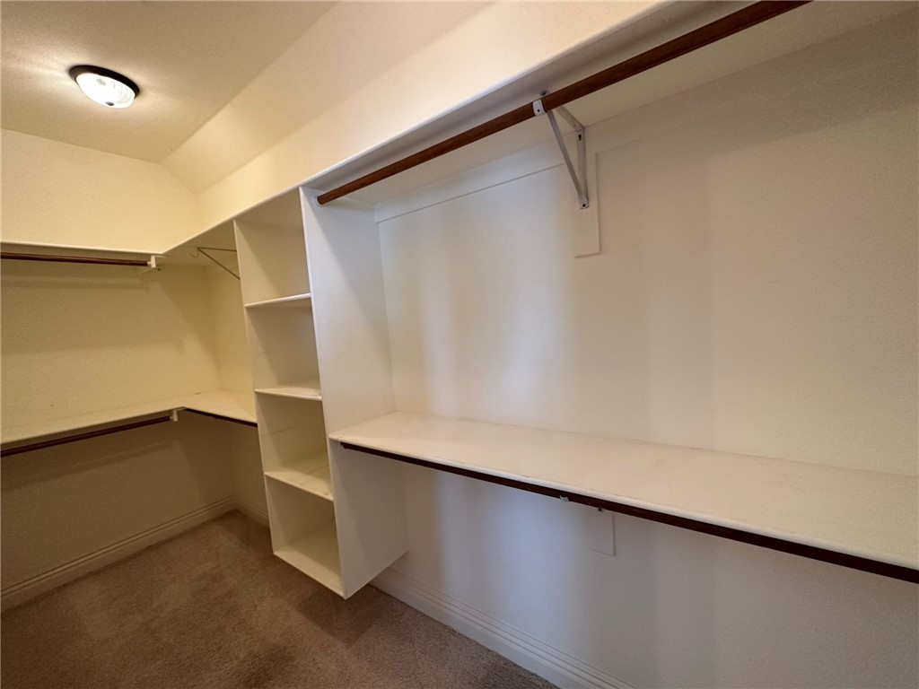 Oaklawn Place - Residential Lease