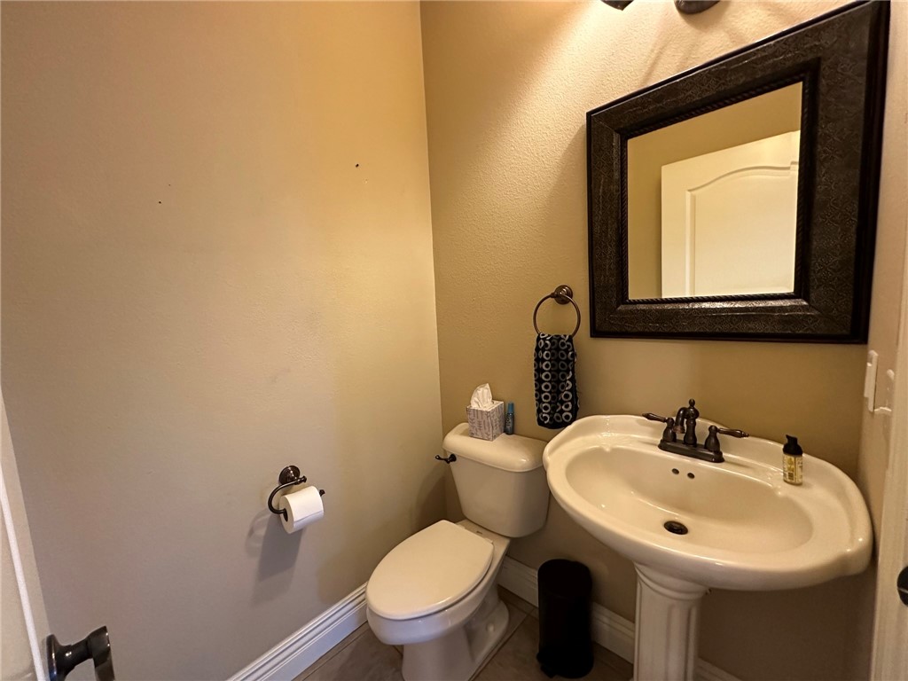 Oaklawn Place - Residential Lease