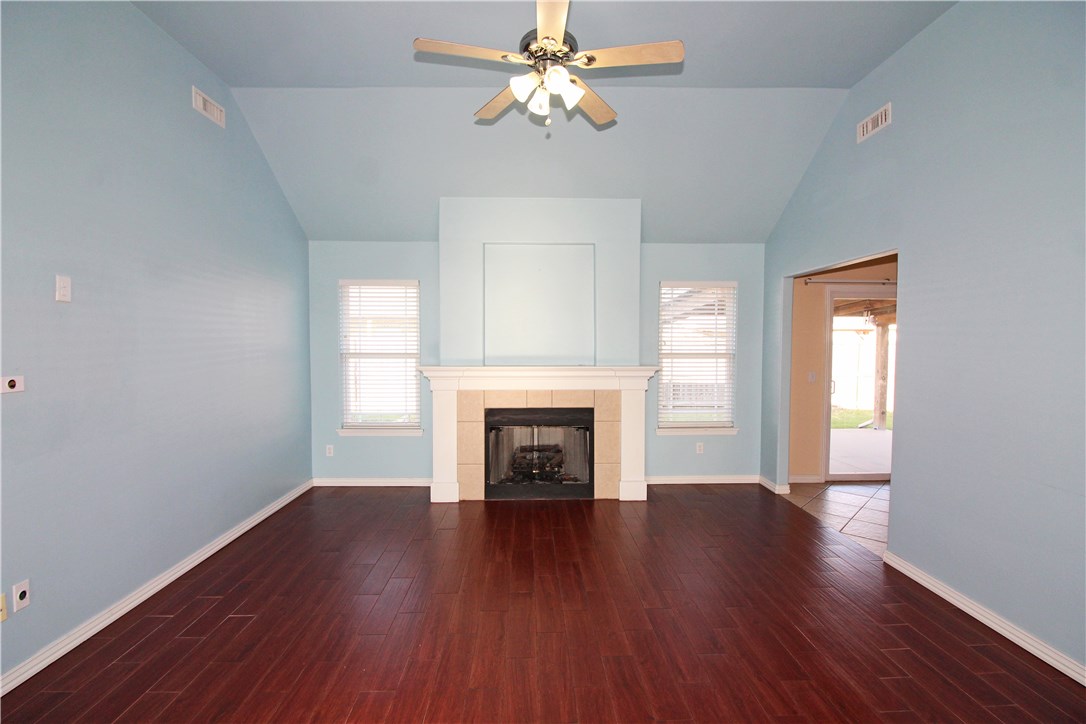 Rollers Ridge Sub Rogers - Residential