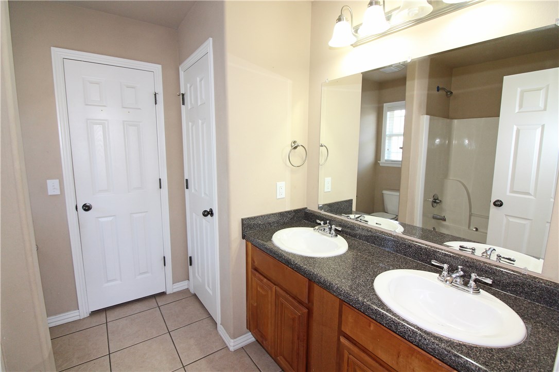 Rollers Ridge Sub Rogers - Residential