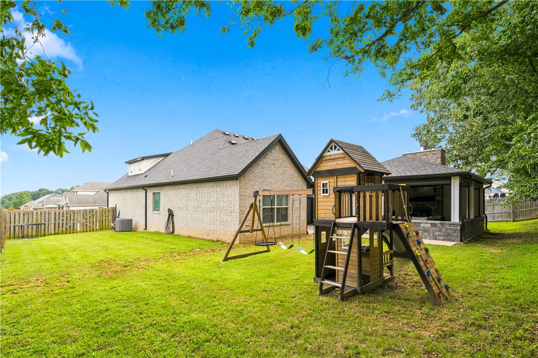 Hughmount Village - Residential