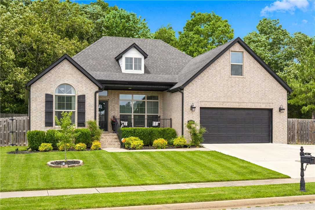 Hughmount Village - Residential