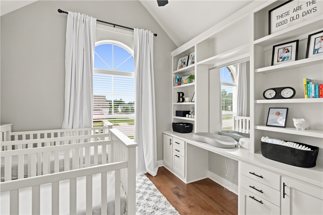 Hughmount Village - Residential
