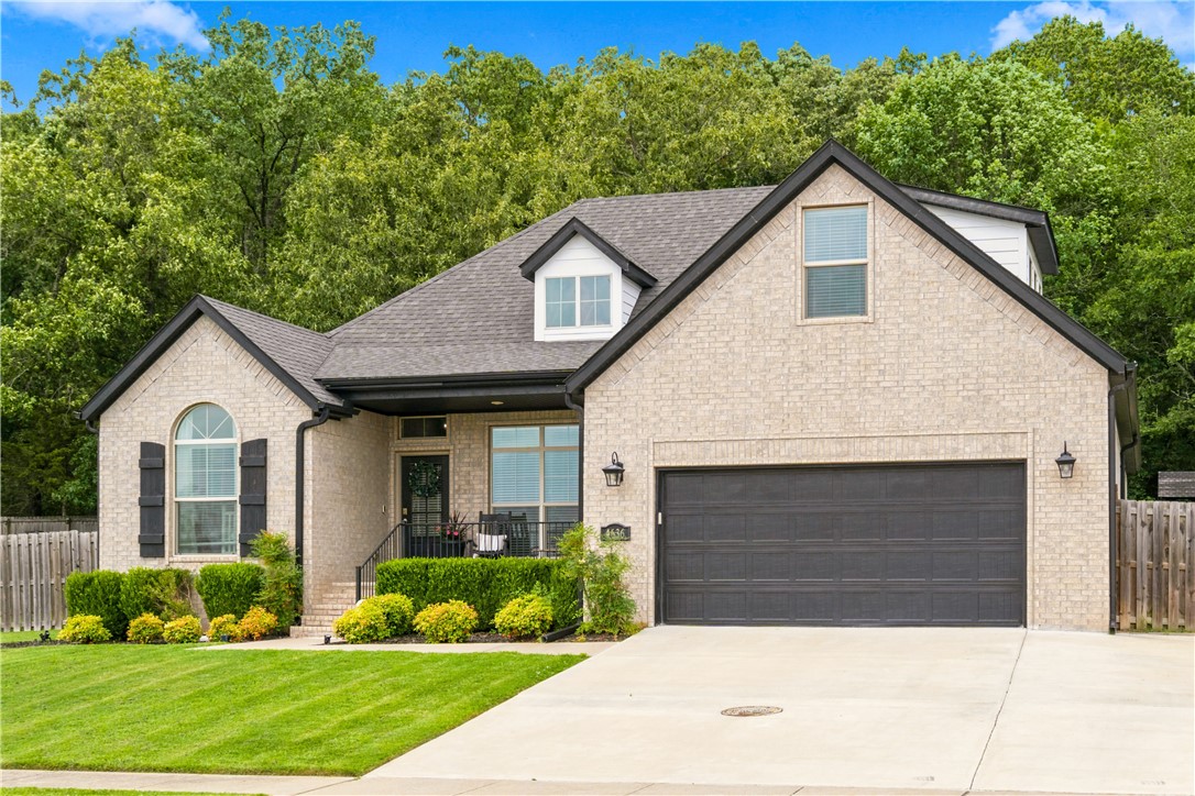 Hughmount Village - Residential