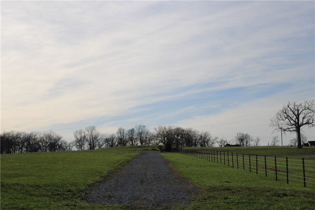 Northern Trace - Land