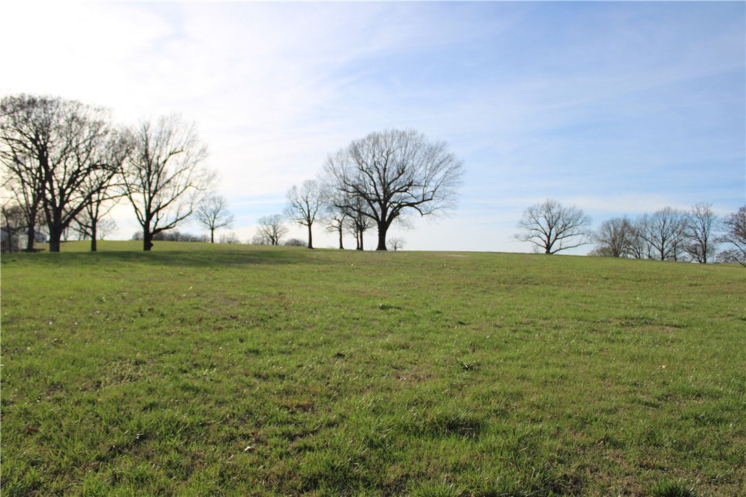 Northern Trace - Land