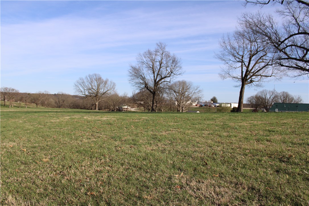 Northern Trace - Land