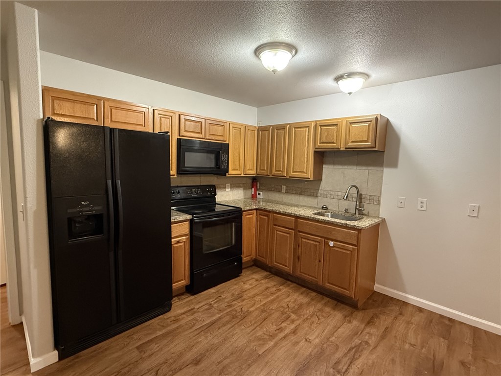 07-19-32-DECATUR - Residential Lease