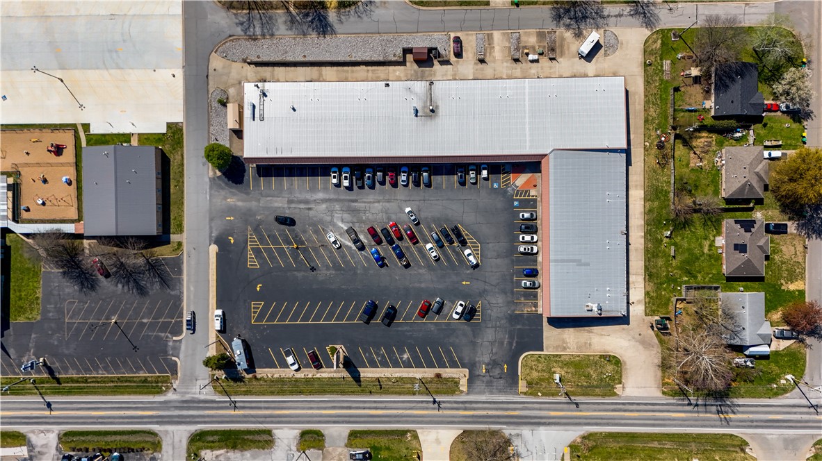 Beckendale Plaza Centerton - Commercial Lease