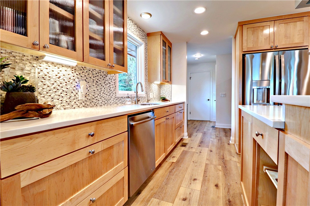 Pullens War Eagle Bay Sub - Residential