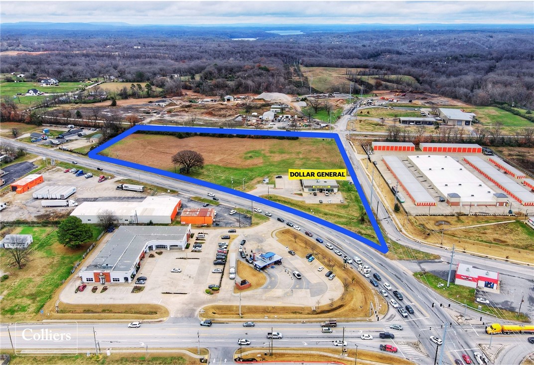 Investment & Lease Highlights
• Corporate-leased Dollar General backed by Fortune 100 national credit; 30-year proven tenant.
• Predictable NN-style income with upcoming rental increases and minimal landlord responsibilities; ideal for 1031 buyers.
• Remaining lease term of 2 years + one 5-year renewal, percentage-rent upside.
• Additional income from billboard and ice vendor.
Land & Future Development Potential
• ±7.37 acres included—rare within Rogers city limits and supported by strong development patterns.
• Ideal for retail outparcels, general commercial, or multifamily.
• Unique blend of secure income today with meaningful long-term appreciation and development upside.