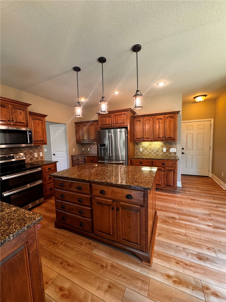 Waterbury - Residential Lease