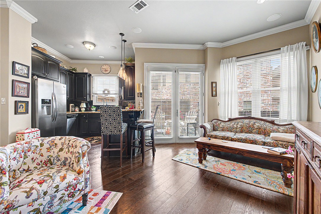 Peaks Ph Ii, The Rogers - Residential